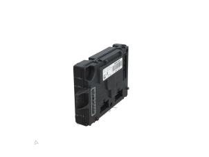 Gebruikte Computer Body Control Renault Clio IV (5R) 0.9 Energy TCE 90 12V Prijs € 49,00 Margeregeling aangeboden door Automaterialen Ronald Morien B.V.