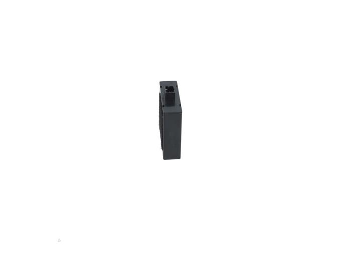 Gebruikte Radar sensor Volkswagen Eos (1F7/F8) 2.0 FSI 16V Prijs € 35,00 Margeregeling aangeboden door Automaterialen Ronald Morien B.V.
