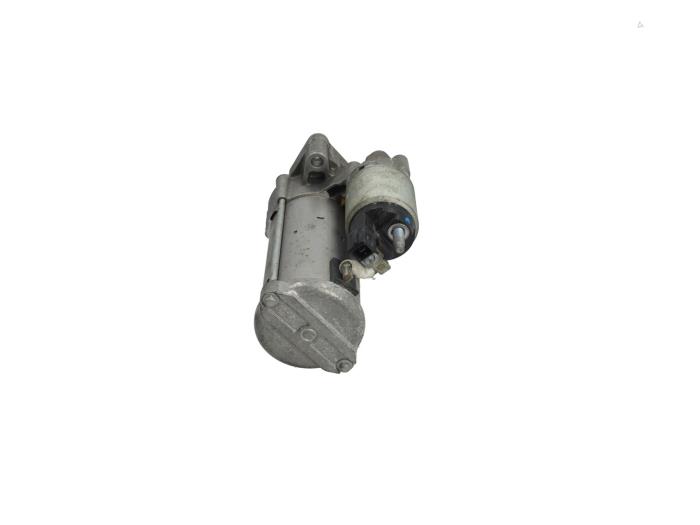 Gebruikte Startmotor Peugeot 2008 (UD/UK/UR/US/UX) 1.2 VTi 12V PureTech 130 Prijs € 25,00 Margeregeling aangeboden door Automaterialen Ronald Morien B.V.