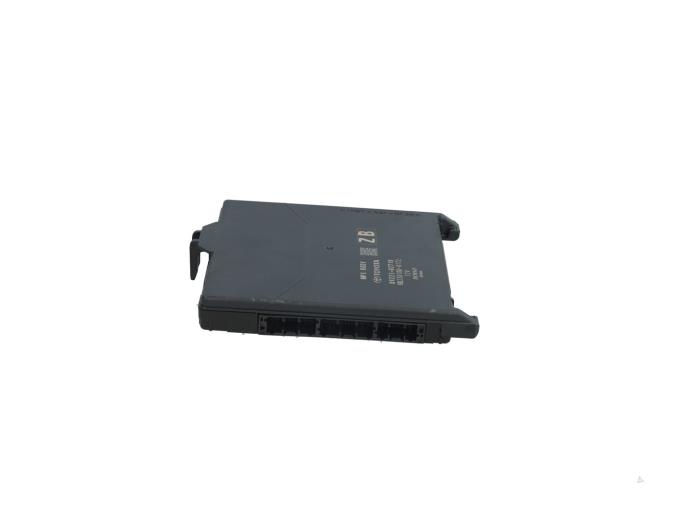 Gebruikte Bodycontrol Module Toyota Corolla (E21/EA1/EH1) 1.8 16V Hybrid Prijs € 95,00 Margeregeling aangeboden door Automaterialen Ronald Morien B.V.