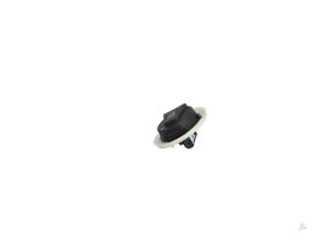 Gebruikte Airbag Sensor Peugeot 3008 II (M4/MC/MJ/MR) 1.2 12V e-THP PureTech 130 Prijs € 19,00 Margeregeling aangeboden door Automaterialen Ronald Morien B.V.