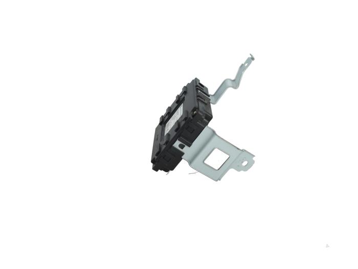 Gebruikte Module Bodycontrol Hyundai i10 (B5) 1.0 12V Prijs € 75,00 Margeregeling aangeboden door Automaterialen Ronald Morien B.V.