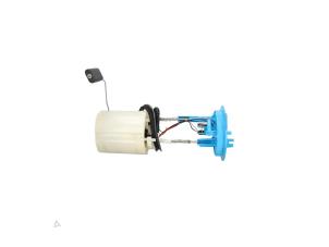 Gebruikte Benzinepomp Volkswagen Tiguan (5N1/2) 1.4 TSI 16V 4Motion Prijs € 75,00 Margeregeling aangeboden door Automaterialen Ronald Morien B.V.