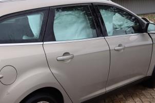 Gebruikte Deur 4Deurs rechts-achter Ford Focus 3 Wagon 1.0 Ti-VCT EcoBoost 12V 125 Prijs € 115,00 Margeregeling aangeboden door Automaterialen Ronald Morien B.V.