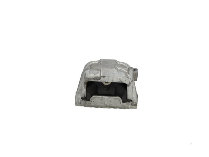 Gebruikte Motorrubber Volkswagen Tiguan (5N1/2) 1.4 TSI 16V 4Motion Prijs € 49,00 Margeregeling aangeboden door Automaterialen Ronald Morien B.V.
