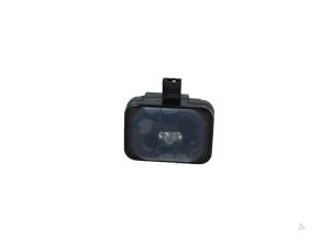 Gebruikte Regensensor Volkswagen Touareg (7LA/7L6) 5.0 TDI V10 Prijs € 50,00 Margeregeling aangeboden door Automaterialen Ronald Morien B.V.