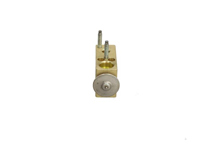 Gebruikte Airco expansieklep Ford Ka II 1.2 Prijs € 25,00 Margeregeling aangeboden door Automaterialen Ronald Morien B.V.
