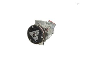 Gebruikte Pomp Airco Renault Kangoo Express (RFK) 1.5 Blue dCi 80 Prijs € 295,00 Inclusief btw aangeboden door Automaterialen Ronald Morien B.V.