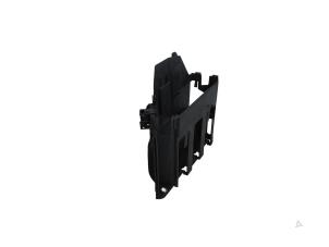 Gebruikte Steun (diversen) Mini Countryman (F60) 2.0 16V Cooper S ALL4 Prijs € 29,00 Inclusief btw aangeboden door Automaterialen Ronald Morien B.V.