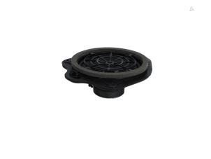 Gebruikte Luidspreker Audi S5 (F53/F5P) 3.0 TFSI V6 24V Prijs € 29,00 Inclusief btw aangeboden door Automaterialen Ronald Morien B.V.