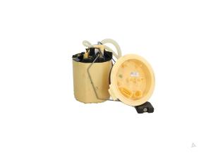 Gebruikte Tank element Pomp Audi A6 (C7) 2.0 TDI 16V Quattro Prijs € 144,99 Inclusief btw aangeboden door Automaterialen Ronald Morien B.V.