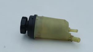 Gebruikte Stuurbekrachtiging Olie Reservoir Ford Transit 2.0 TDCi 16V Eco Blue 130 Prijs € 25,00 Inclusief btw aangeboden door Automaterialen Ronald Morien B.V.