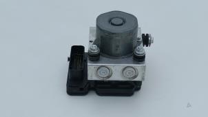 Gebruikte ABS Pomp Ford Transit 2.0 TDCi 16V Eco Blue 130 Prijs € 295,00 Inclusief btw aangeboden door Automaterialen Ronald Morien B.V.