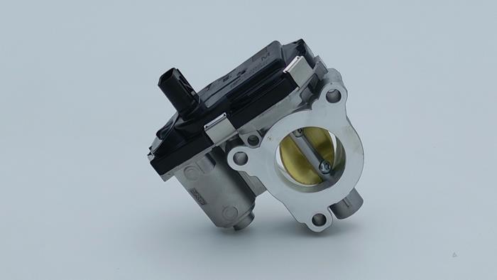 Gebruikte Gasklephuis Opel Astra K 1.2 Turbo 12V Prijs € 75,00 Margeregeling aangeboden door Automaterialen Ronald Morien B.V.