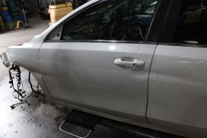 Gebruikte Portier 4Deurs links-voor Kia Ceed Sportswagon (CDF) 1.4 T-GDI 16V Prijs € 245,00 Margeregeling aangeboden door Automaterialen Ronald Morien B.V.