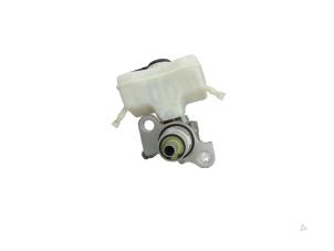 Gebruikte Hoofdremcilinder Audi A6 Allroad Quattro (C7) 3.0 TDI V6 24V Prijs € 75,00 Margeregeling aangeboden door Automaterialen Ronald Morien B.V.