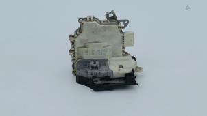 Gebruikte Deurslot Mechaniek 4Deurs rechts-achter Seat Leon (1P1) 2.0 TDI 16V Prijs € 35,00 Margeregeling aangeboden door Automaterialen Ronald Morien B.V.