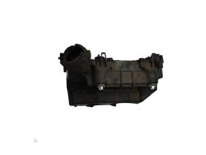 Gebruikte Compressor Volkswagen Touran (1T3) 1.4 16V TSI 140 Prijs € 29,00 Margeregeling aangeboden door Automaterialen Ronald Morien B.V.