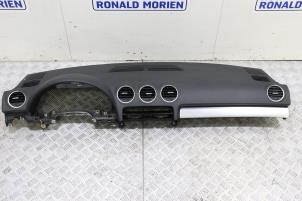 Gebruikte Dashboard Audi A4 Cabrio (B7) 1.8 T 20V Prijs € 195,00 Margeregeling aangeboden door Automaterialen Ronald Morien B.V.