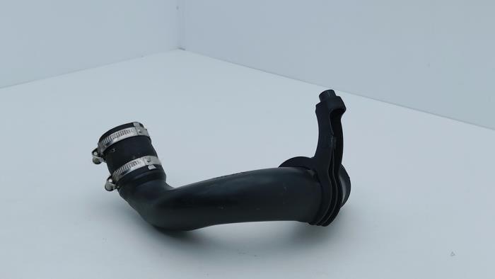 Gebruikte Intercooler Buis Volkswagen Transporter T6 2.0 TSI Prijs € 54,99 Inclusief btw aangeboden door Automaterialen Ronald Morien B.V.