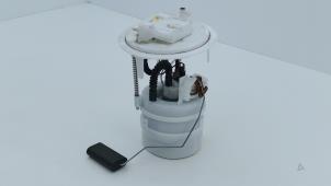 Gebruikte Tank element Pomp Opel Corsa F (UB/UH/UP) 1.2 12V 75 Prijs € 95,00 Inclusief btw aangeboden door Automaterialen Ronald Morien B.V.