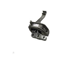 Gebruikte Motorrubber Volkswagen Tiguan (CT1) 2.0 TDI Prijs € 65,00 Inclusief btw aangeboden door Automaterialen Ronald Morien B.V.