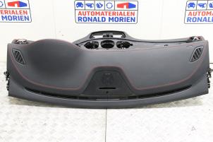 Gebruikte Dashboard Mercedes CLA Shooting Brake AMG (117.9) 2.0 CLA-45 AMG Turbo 16V Prijs € 345,00 Margeregeling aangeboden door Automaterialen Ronald Morien B.V.