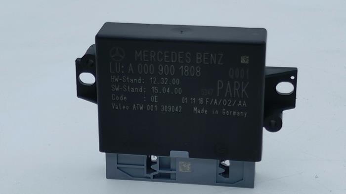 PDC Module van een Mercedes-Benz S (222.0/222.1) 3.0 S-350 BlueTEC, S-350d 24V 2016