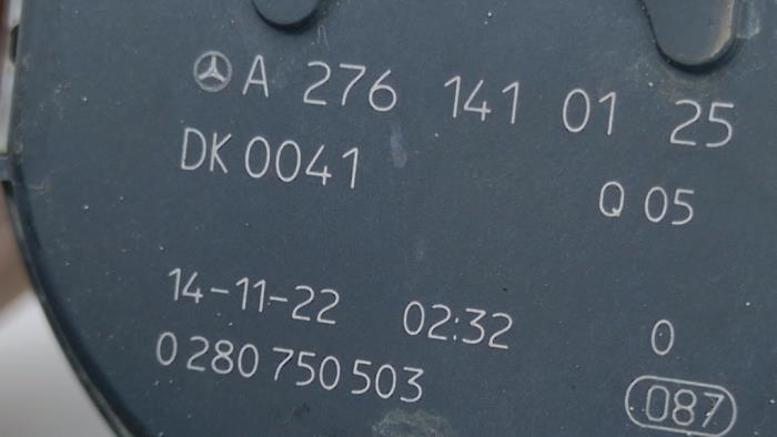 Gasklephuis van een Mercedes-AMG A-Klasse AMG (W176) 2.0 A-45 AMG Turbo 16V 4-Matic 2015