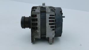 Gebruikte Dynamo Mercedes CLA Shooting Brake AMG (117.9) 2.0 CLA-45 AMG Turbo 16V Prijs € 95,00 Margeregeling aangeboden door Automaterialen Ronald Morien B.V.