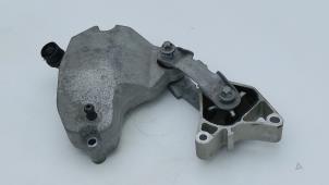 Gebruikte Motorrubber Mercedes CLA Shooting Brake AMG (117.9) 2.0 CLA-45 AMG Turbo 16V Prijs € 65,00 Margeregeling aangeboden door Automaterialen Ronald Morien B.V.