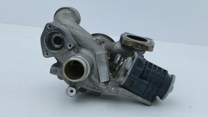 Gebruikte G-lader Opel Crossland (X) 1.2 Turbo 12V Prijs € 195,00 Margeregeling aangeboden door Automaterialen Ronald Morien B.V.