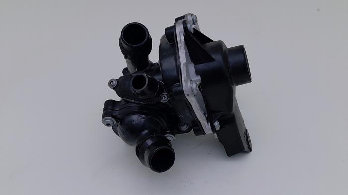 Gebruikte Waterpomp Volkswagen Beetle (16AB) 2.0 TSI 16V Prijs € 163,35 Inclusief btw aangeboden door Automaterialen Ronald Morien B.V.
