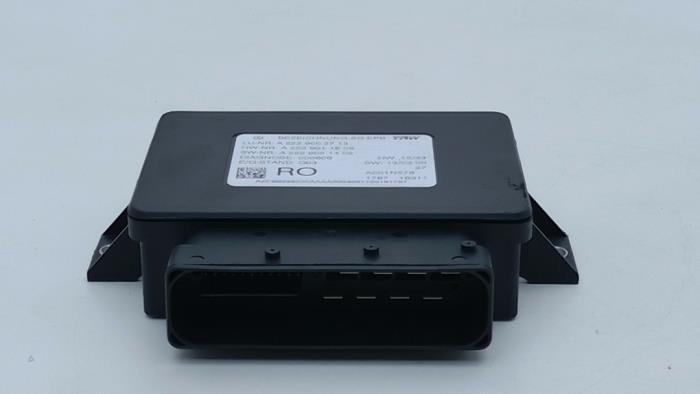 Handrem Module van een Mercedes-Benz S (222.0/222.1) 3.0 S-350 BlueTEC, S-350d 24V 2016