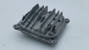 Gebruikte Module LED koplamp Mercedes S (222.0/222.1) 3.0 S-350 BlueTEC, S-350d 24V Prijs € 175,00 Margeregeling aangeboden door Automaterialen Ronald Morien B.V.