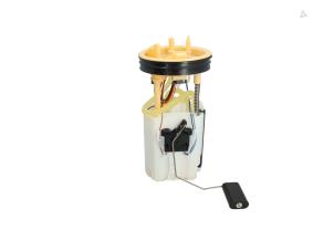 Gebruikte Tank element Pomp Volkswagen Crafter (SY) 2.0 TDI RWD Prijs € 272,25 Inclusief btw aangeboden door Automaterialen Ronald Morien B.V.