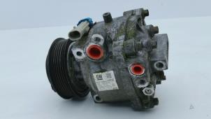 Gebruikte Pomp Airco Opel Mokka/Mokka X X 1.4 Turbo 16V 4x2 Prijs € 125,00 Margeregeling aangeboden door Automaterialen Ronald Morien B.V.