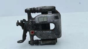 Gebruikte Remklauw (Tang) rechts-achter Opel Mokka/Mokka X X 1.4 Turbo 16V 4x2 Prijs € 75,00 Margeregeling aangeboden door Automaterialen Ronald Morien B.V.