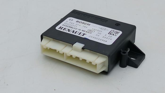 Gebruikte Module PDC Renault Megane IV Estate (RFBK) 1.5 Energy dCi 110 Prijs € 75,00 Inclusief btw aangeboden door Automaterialen Ronald Morien B.V.