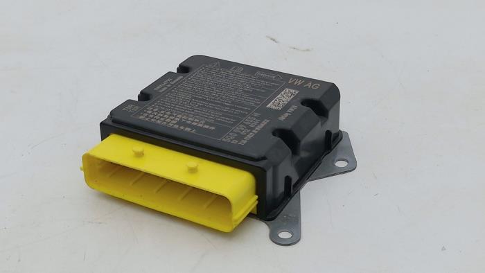 Gebruikte Airbag Module Audi RS 3 Sportback (8VA/8VF) 2.5 TFSI 20V Quattro Performance Prijs € 175,00 Margeregeling aangeboden door Automaterialen Ronald Morien B.V.
