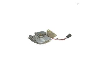 Gebruikte Schuifdak Motor Volkswagen Corrado 1.8 G60 Prijs € 39,00 Margeregeling aangeboden door Automaterialen Ronald Morien B.V.