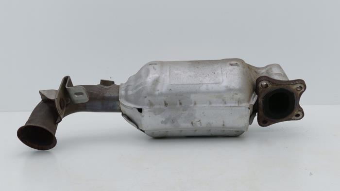 Gebruikte Katalysator Opel Corsa F (UB/UH/UP) 1.2 12V 75 Prijs € 349,00 Margeregeling aangeboden door Automaterialen Ronald Morien B.V.