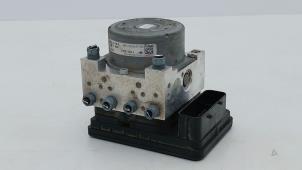 Gebruikte ABS Pomp BMW M4 (F82) M4 3.0 24V TwinPower Turbo Prijs € 275,00 Margeregeling aangeboden door Automaterialen Ronald Morien B.V.