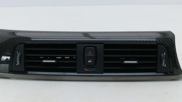 Interieurlijsten Set van een BMW M4 (F82) M4 3.0 24V TwinPower Turbo 2015