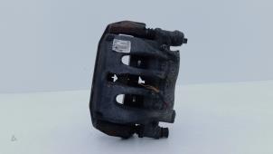 Gebruikte Remklauw (Tang) rechts-voor Mercedes Sprinter 5t 519 CDI 3.0 V6 RWD Prijs € 90,75 Inclusief btw aangeboden door Automaterialen Ronald Morien B.V.