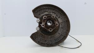 Gebruikte Fusee links-achter BMW M4 (F82) M4 3.0 24V TwinPower Turbo Prijs € 295,00 Margeregeling aangeboden door Automaterialen Ronald Morien B.V.