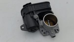 Gebruikte Gasklephuis Opel Crossland (X) 1.2 12V Prijs € 49,00 Margeregeling aangeboden door Automaterialen Ronald Morien B.V.