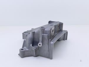 Gebruikte Motorsteun Volkswagen Golf VII (AUA) 1.5 TSI Evo BMT 16V Prijs € 29,00 Inclusief btw aangeboden door Automaterialen Ronald Morien B.V.