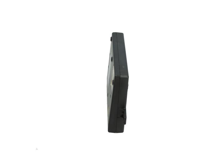 Gebruikte Telefoon Module Volkswagen Polo V (6R) 1.2 TDI 12V BlueMotion Prijs € 45,00 Margeregeling aangeboden door Automaterialen Ronald Morien B.V.