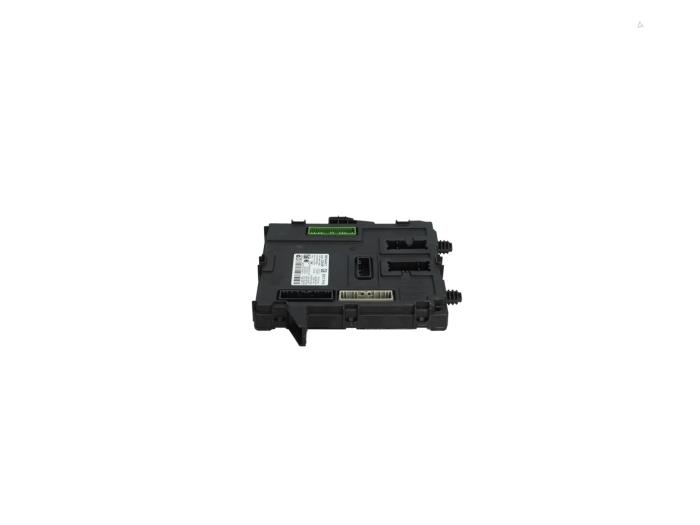 Gebruikte Bodycontrol Module Renault Grand Scénic IV (RFAR) 1.3 TCE 140 16V Prijs € 75,00 Margeregeling aangeboden door Automaterialen Ronald Morien B.V.